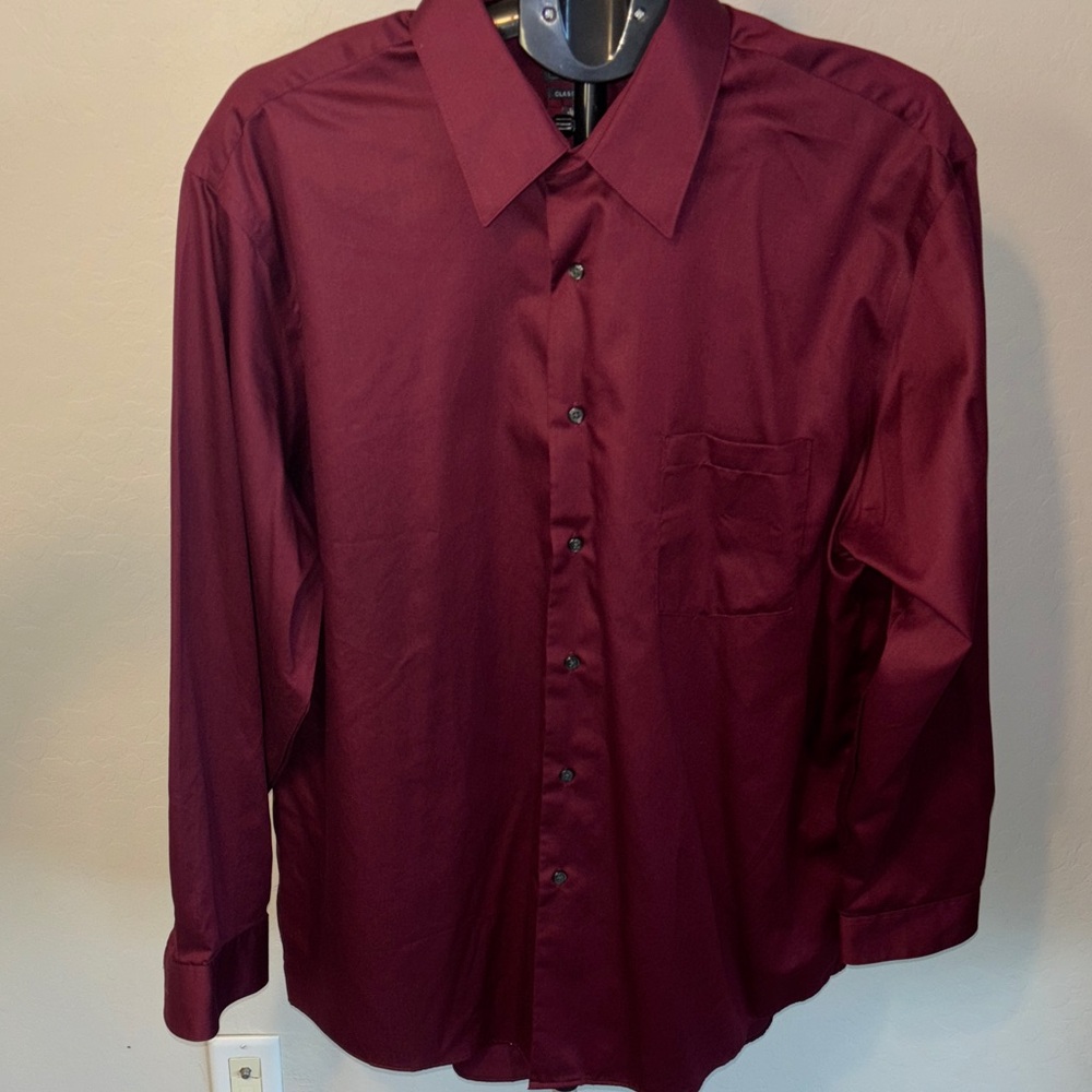 Arrow Men's Deep Red Dress Shirt